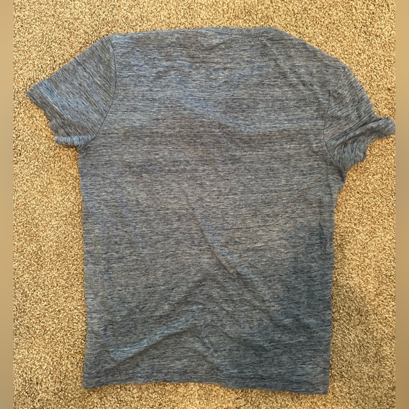 Linen blend Henley banana republic shirt - Picture 3 of 4